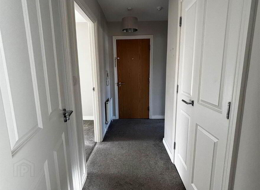 Apt 3, 3 Loughan Hall, Dundonald, Belfast, BT16 2FQ