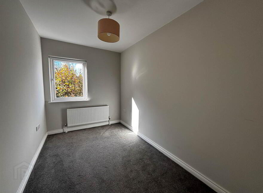 Apt 3, 3 Loughan Hall, Dundonald, Belfast, BT16 2FQ