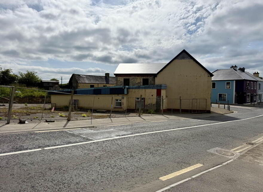 Ballyhaunis, Cloonfad, F35R660