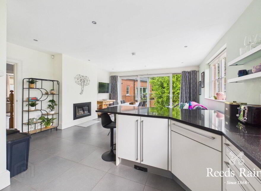 5D Mornington, Annadale Embankment, Belfast, BT7 3JS