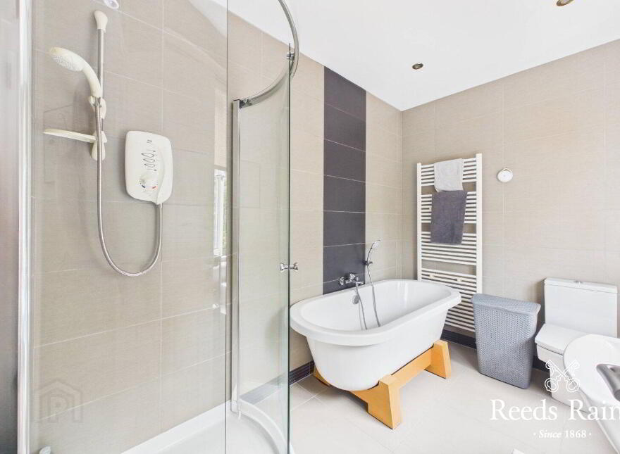 5D Mornington, Annadale Embankment, Belfast, BT7 3JS