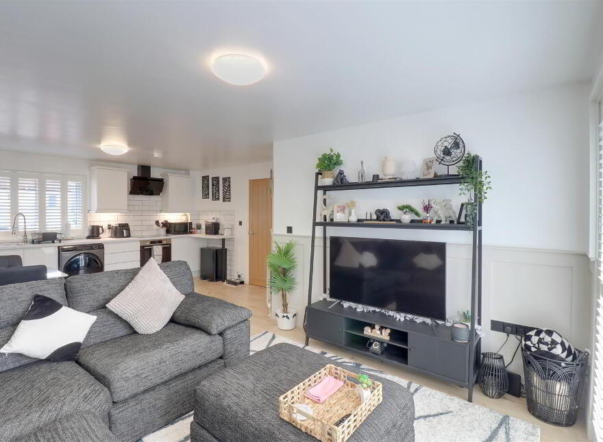 20 Mark Mews, Newtownards, BT23 4GY