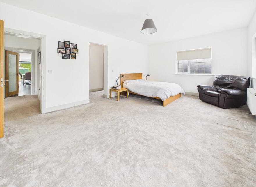 Lynden, Ashe Road, Nenagh, E45KH32