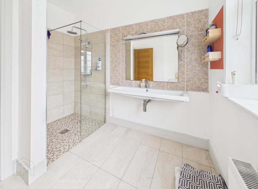 Lynden, Ashe Road, Nenagh, E45KH32