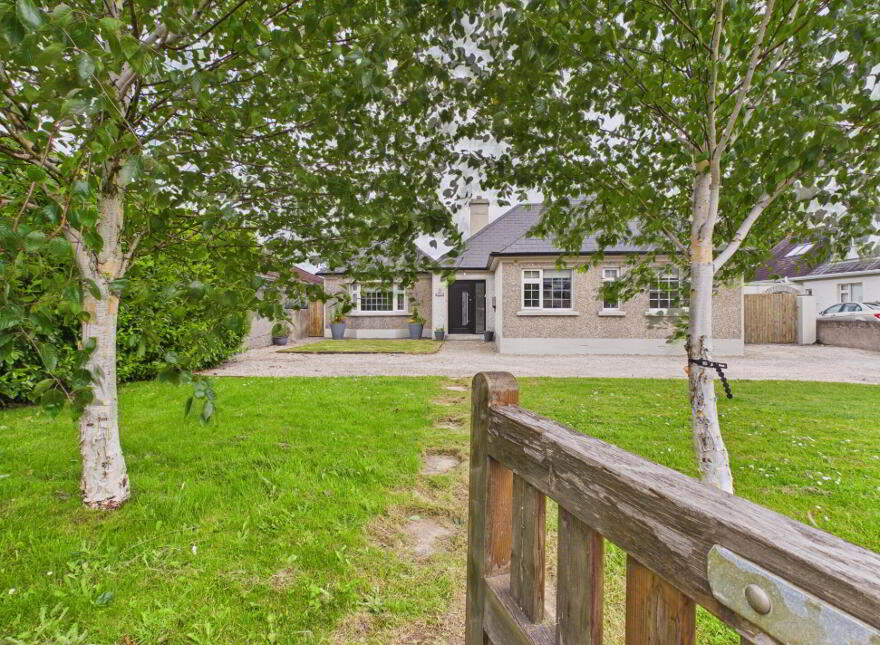 Lynden, Ashe Road, Nenagh, E45KH32