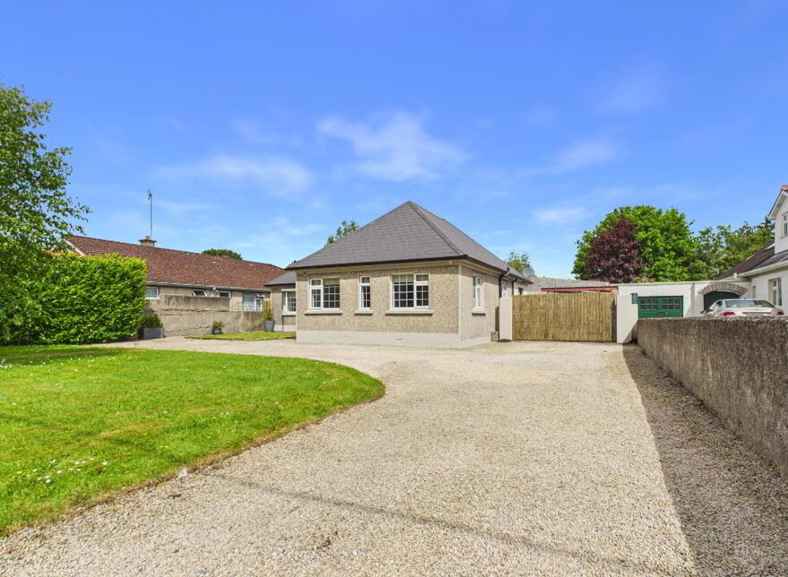 Lynden, Ashe Road, Nenagh, E45KH32