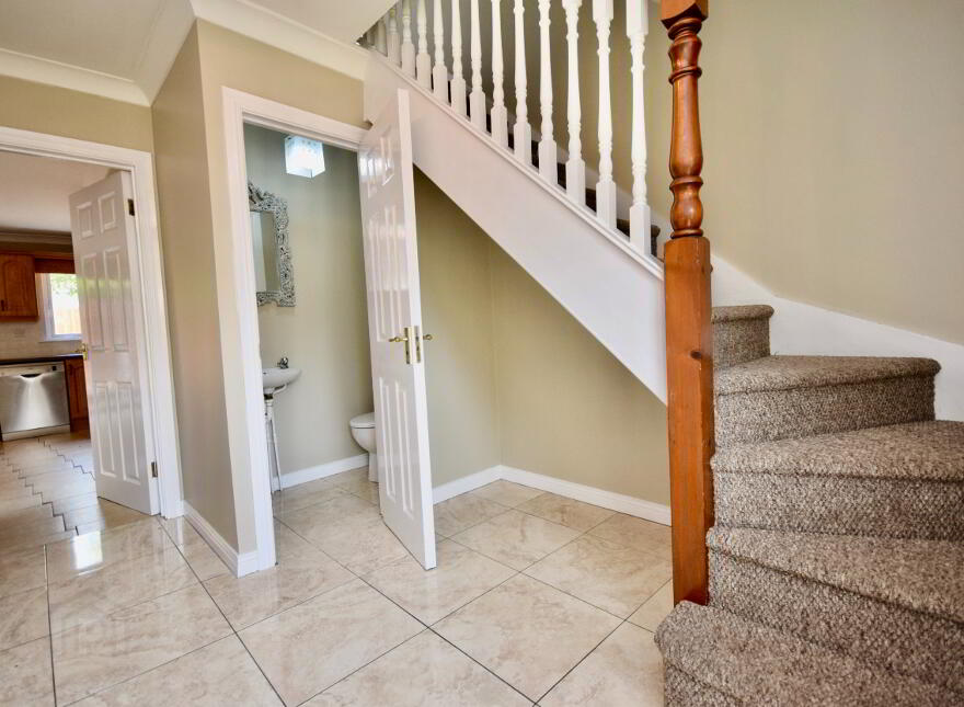 28 Hazelbrook Crescent, Letterkenny, F92E5F1