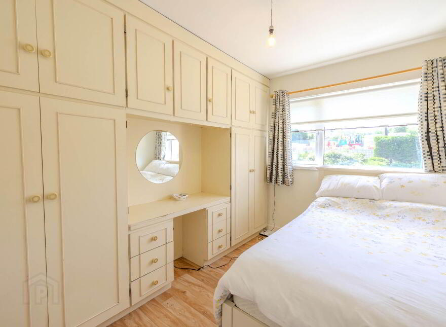 13 Drumnavanagh, Cavan Town, H12F400