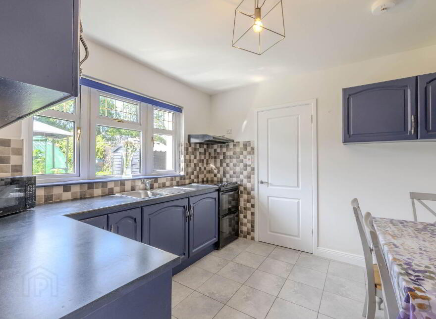 13 Drumnavanagh, Cavan Town, H12F400
