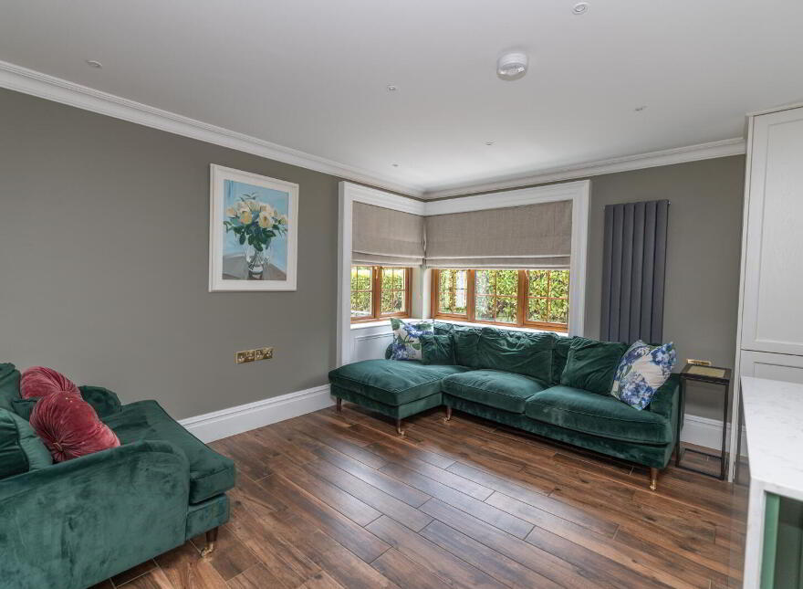 24 Rathdallan, Warrenpoint, Newry, BT34 3UQ