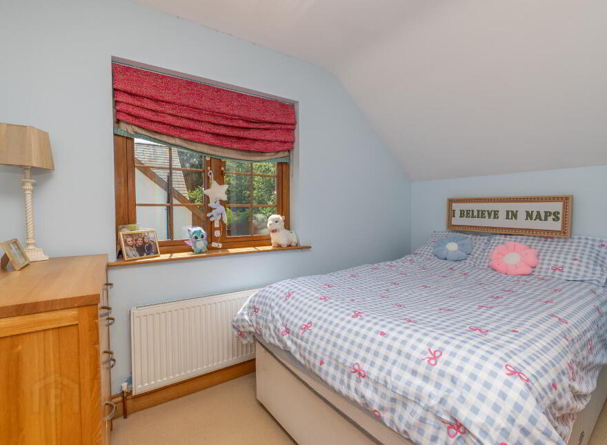 24 Rathdallan, Warrenpoint, Newry, BT34 3UQ