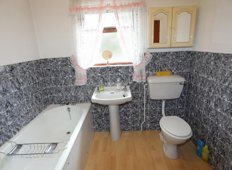 110 Ballynafie Road, Portglenone, BT44 8BW