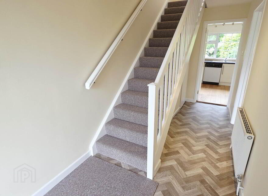 10 Chanterhill Park, Enniskillen, BT74 4BG