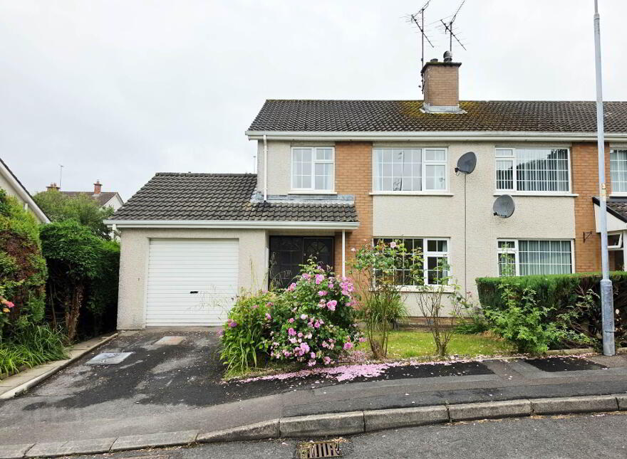 10 Chanterhill Park, Enniskillen, BT74 4BG