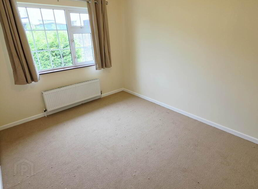 10 Chanterhill Park, Enniskillen, BT74 4BG
