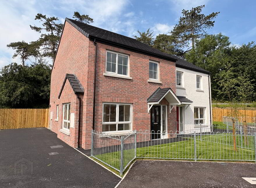 Crannog Drive, Dungannon, BT71 7FX photo
