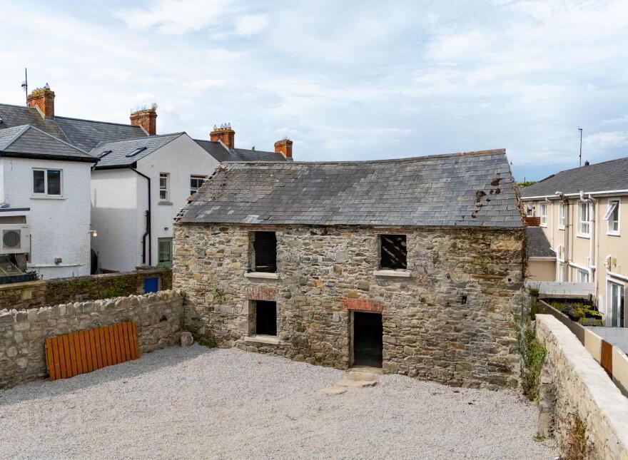 Derelict Building, Market Square, Rathmullan, F92P7E5