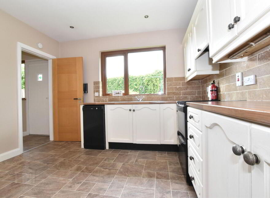 22 Danesfort, Moira, BT67 0SG