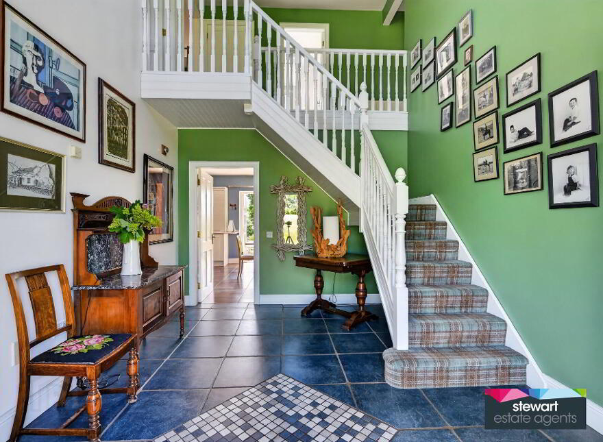 23b Crumlin Road, Ballinderry Upper, BT28 2JU