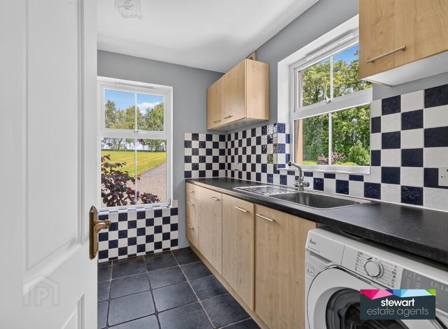 23b Crumlin Road, Ballinderry Upper, BT28 2JU