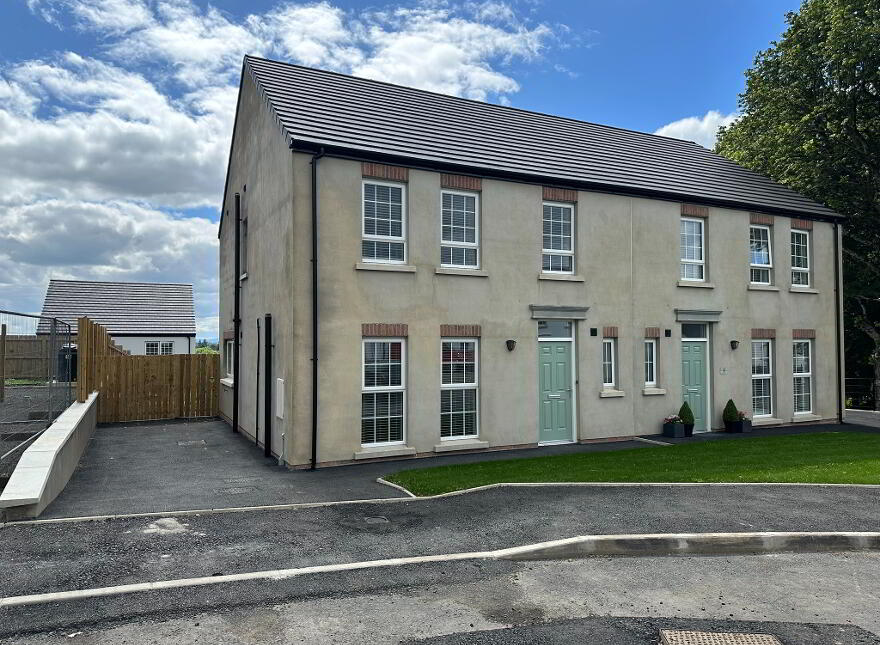11 Abbey Grange, Finlaystown Road, Portglenone, BT44 8BB