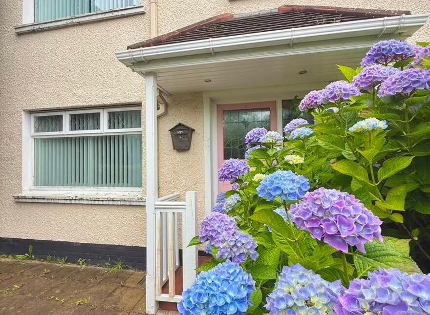 170 Main Street, Bushmills, BT57 8QE