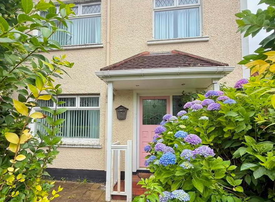 170 Main Street, Bushmills, BT57 8QE photo