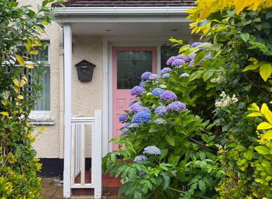 170 Main Street, Bushmills, BT57 8QE