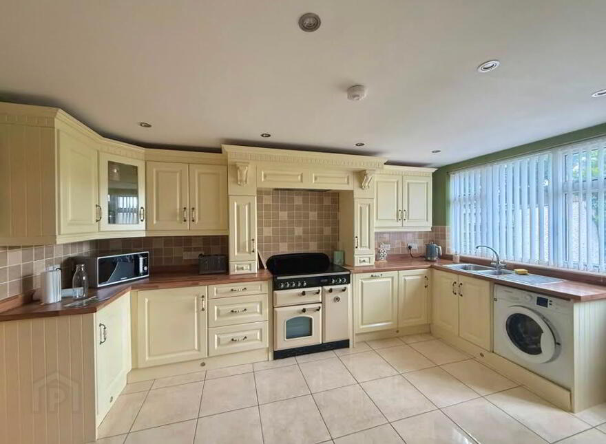 170 Main Street, Bushmills, BT57 8QE