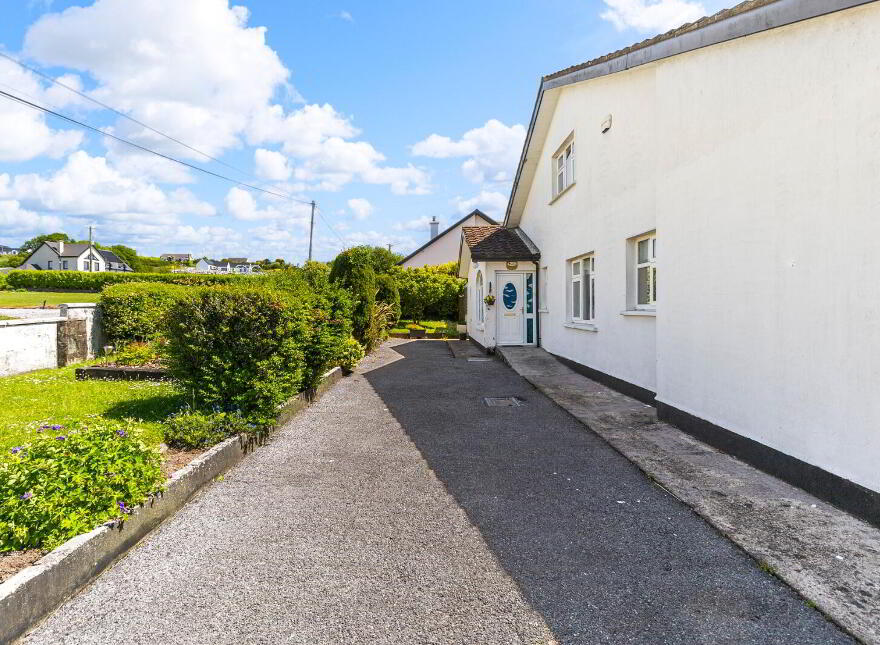 Moanroe, Garryvoe, P25E935