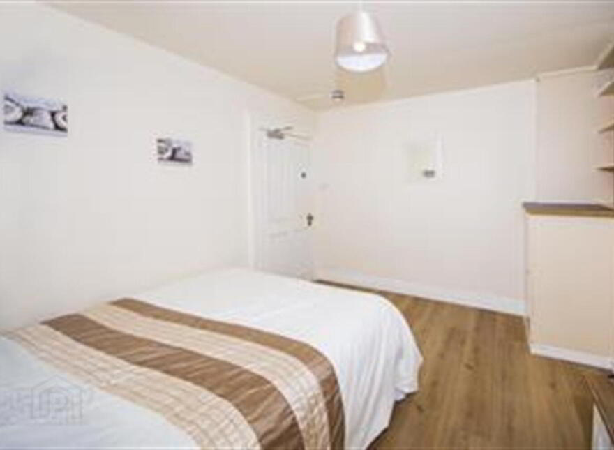 Room 2, 4 Candahar Street, Belfast, BT7 3AQ