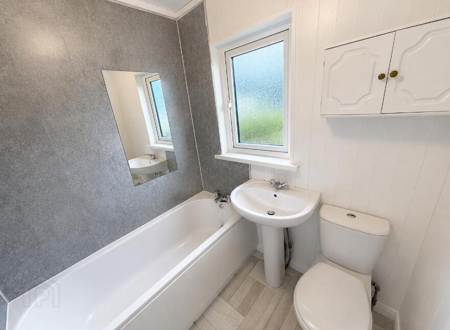 89 Tirowen Drive, Lisburn, BT28 1RY