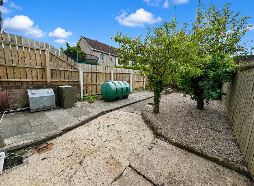 89 Tirowen Drive, Lisburn, BT28 1RY