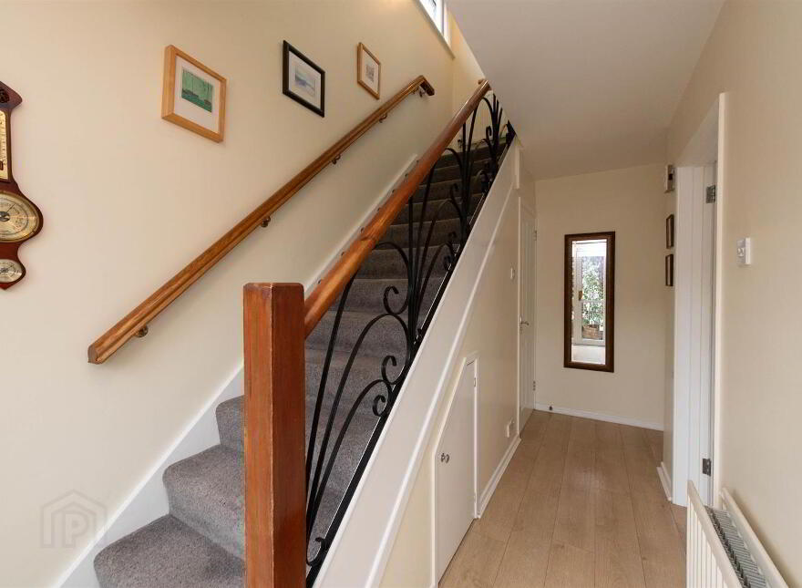 16 Thorndale Park, Carryduff, Belfast, BT8 8HZ