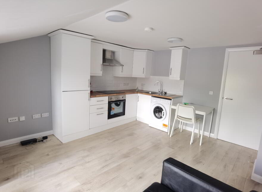 Unit B, 96 Sandy Row, Donegall Road, Belfast South, Belfast, BT12 5EX