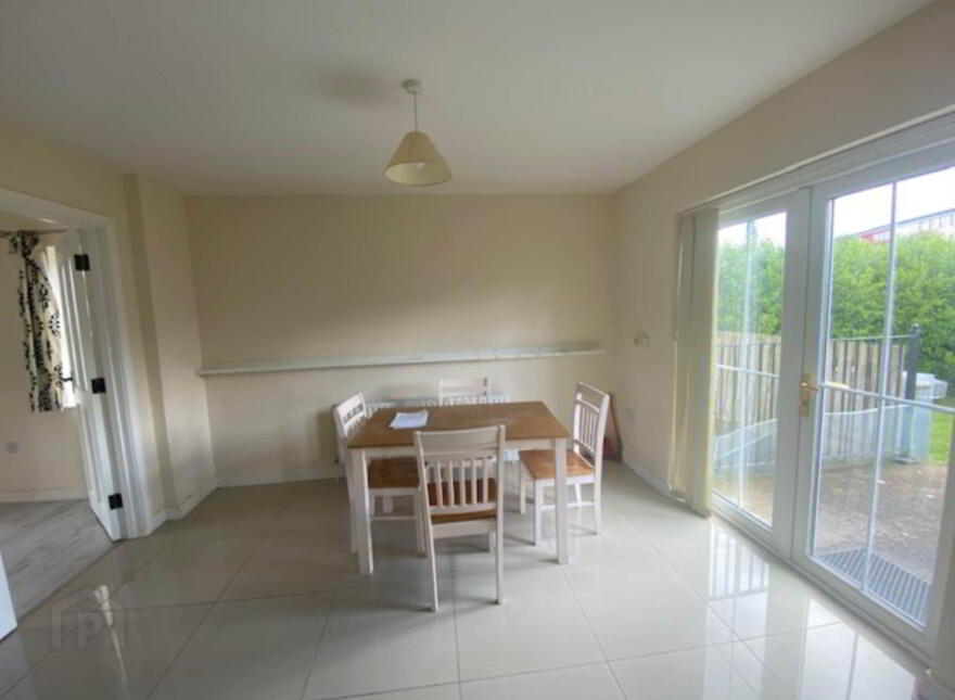 33 Stewarts Court, Lennon Grove, Ramelton, F92CF7D