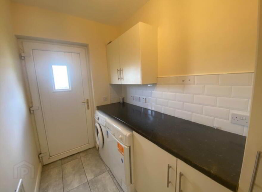 33 Stewarts Court, Lennon Grove, Ramelton, F92CF7D