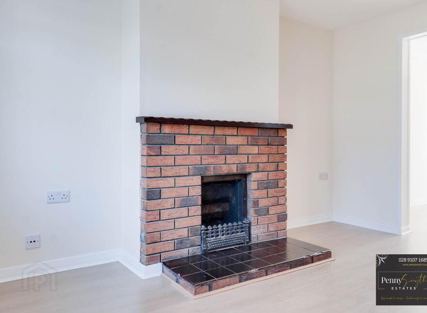 13 Ballyhenry Drive, Newtownabbey, BT36 5BD