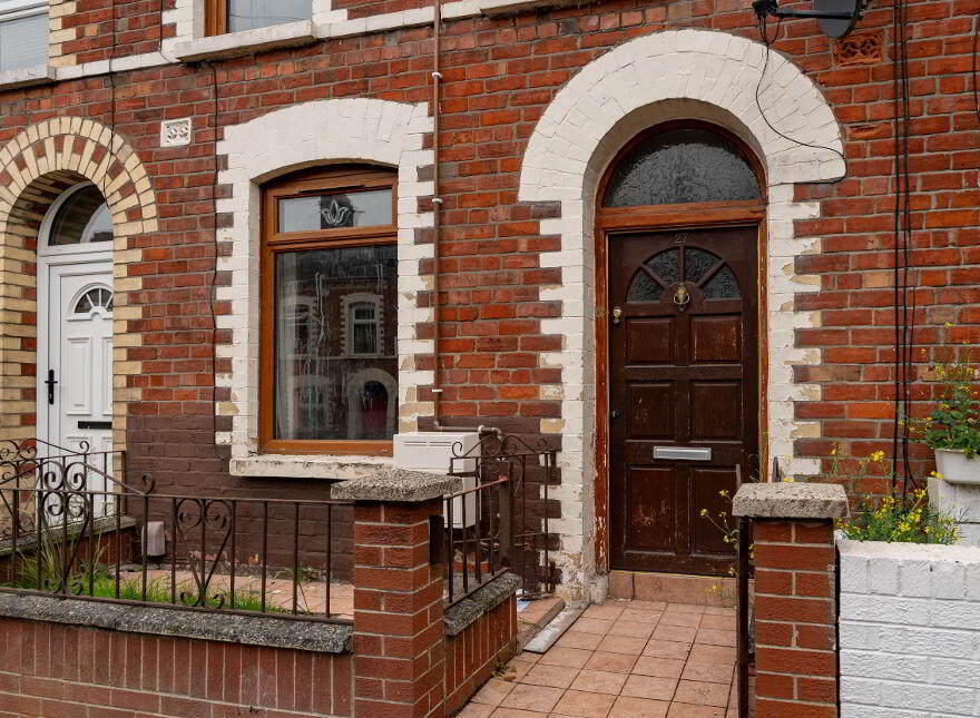 27 Cairo Street, Belfast, BT7 1QS