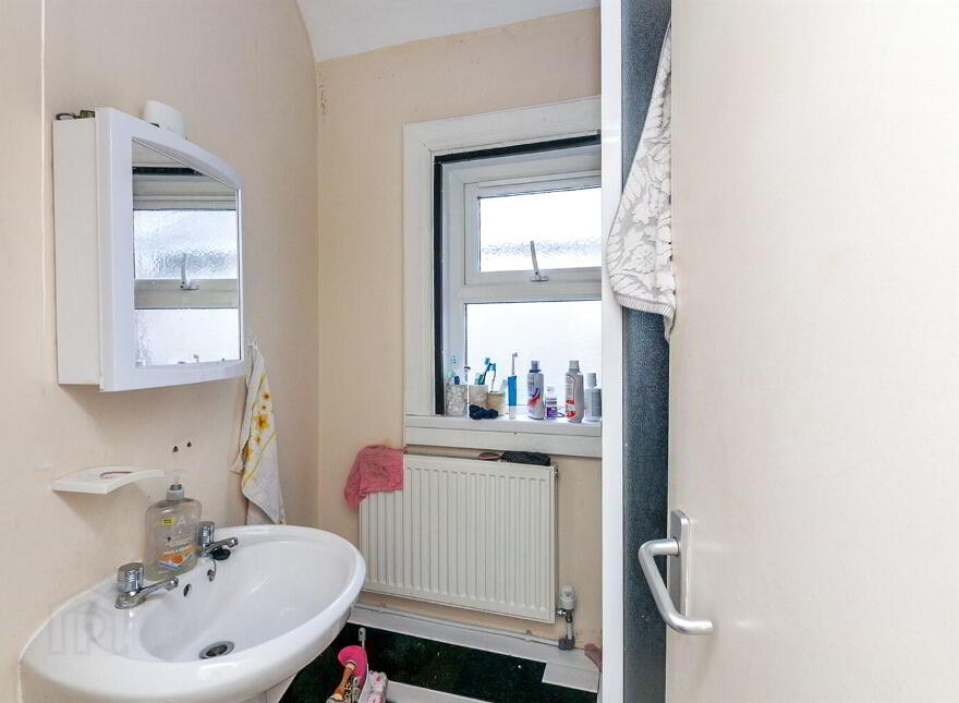 Apt 2, 27 Wolseley Street, Belfast, BT7 1LG