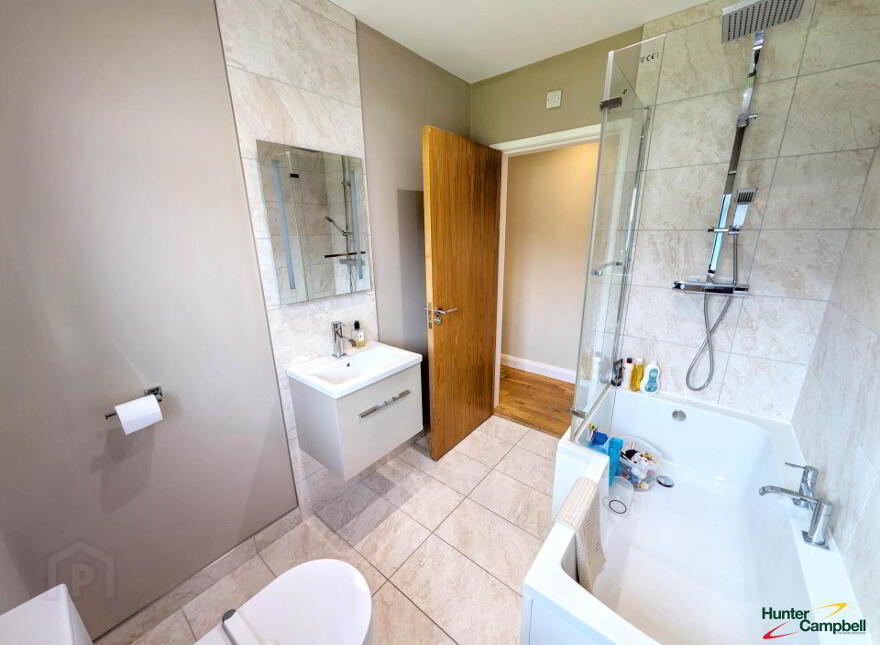 7 White Gables, Larne, BT40 3EL