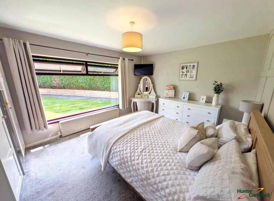 7 White Gables, Larne, BT40 3EL
