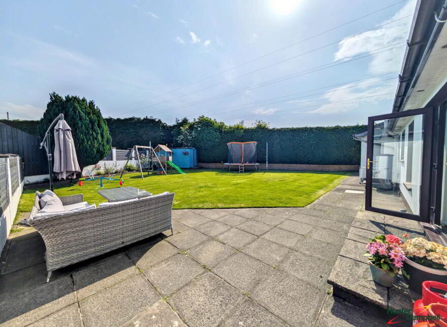 7 White Gables, Larne, BT40 3EL