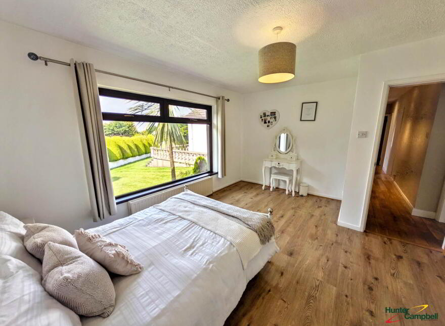 7 White Gables, Larne, BT40 3EL