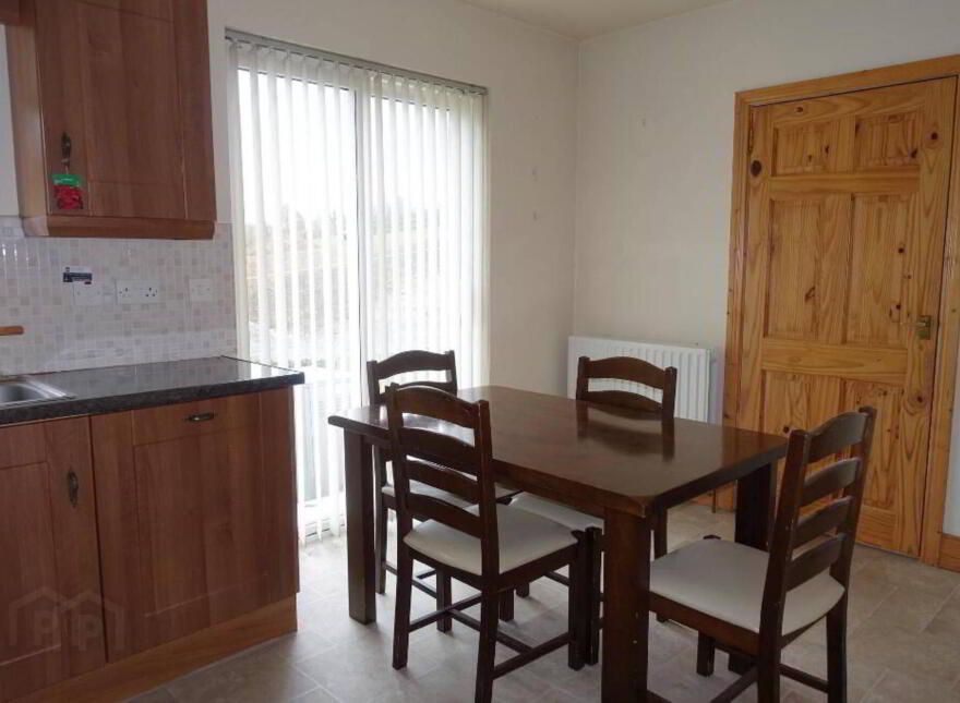 5 Mullagreenan Court, Roslea, Enniskillen, BT92 7PR