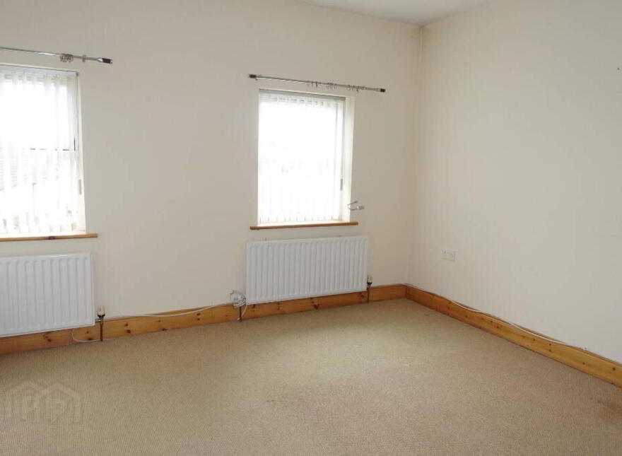 5 Mullagreenan Court, Roslea, Enniskillen, BT92 7PR