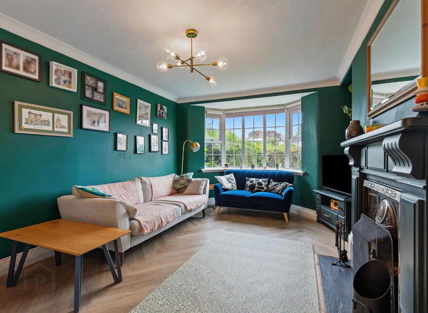 54 Cherryvalley Gardens, Belfast, BT5 6PQ