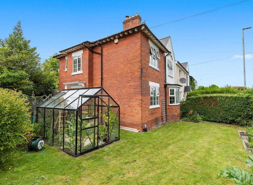 54 Cherryvalley Gardens, Belfast, BT5 6PQ
