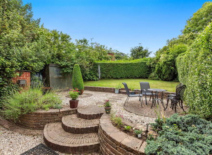 54 Cherryvalley Gardens, Belfast, BT5 6PQ