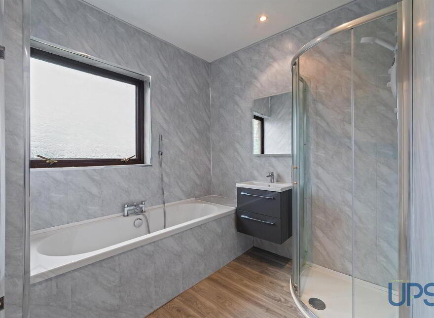 79 Upper Dunmurry Lane, Dunmurry, Belfast, BT17 0QD